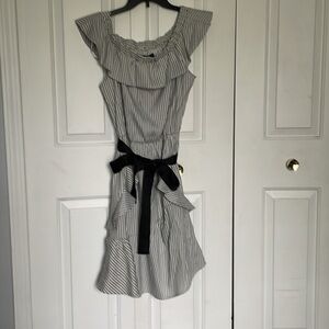 Velvet Heart RUFFLED off shoulder Dress SZ Large GUC B52